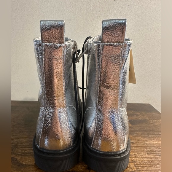 Thereabouts Little and Big Girl Silver Reese Combat Boots NWT Various Sizes - Picture 4 of 6
